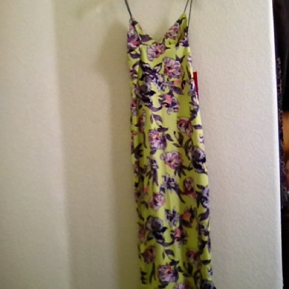 Penelope floral body on midi dress -lime 6 - Picture 3 of 3
